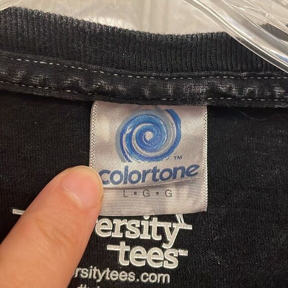 ✨University Tees Phi Mu Mineral Wash Rainbow Logo T-shirt - Picture 2 of 6